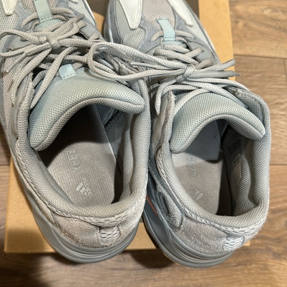 YEEZY Boost 700 Inertia Size 12 - Picture 6 of 11